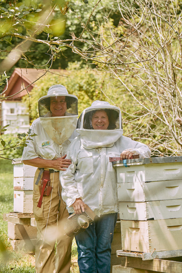 Do Women Make Better Beekeepers? – Savannah Bee Company