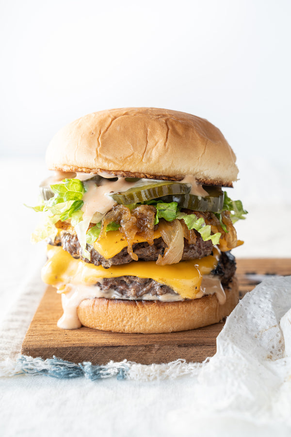 DOUBLE SMASH BURGER K+M – Les sauces Firebarns