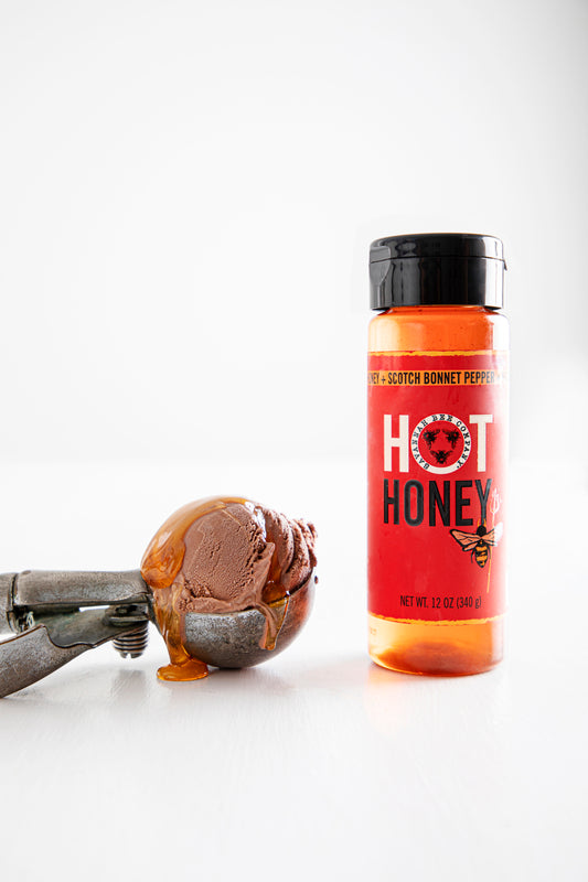 hot-honey-with-chocolate-ice-cream-best-savannah-bee-company