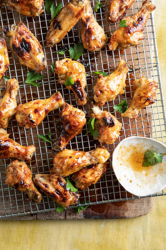 crispy-baked-honey-hot-sauce-chicken-wings-recipe