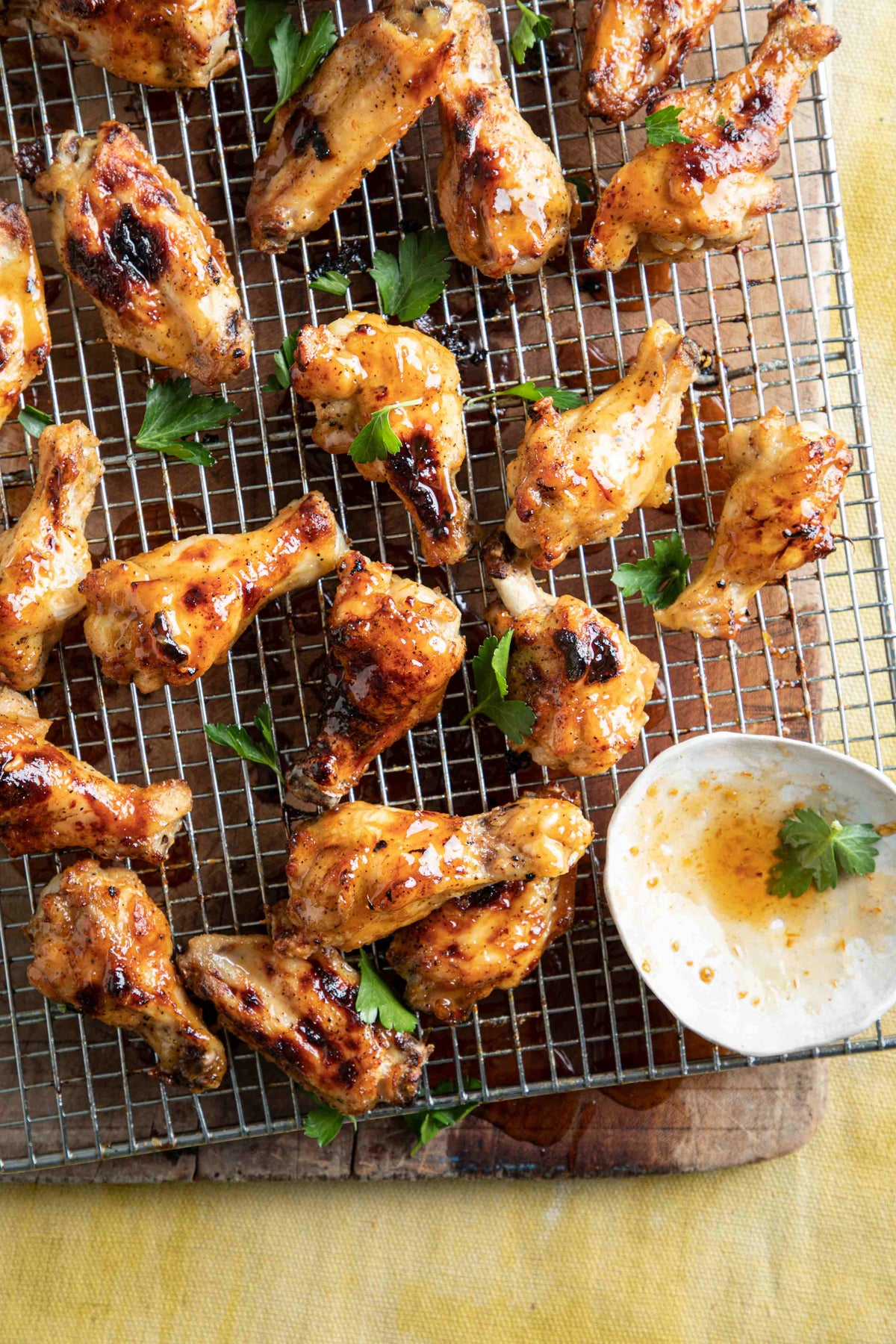 Crispy Baked Honey Hot Sauce Chicken Wings