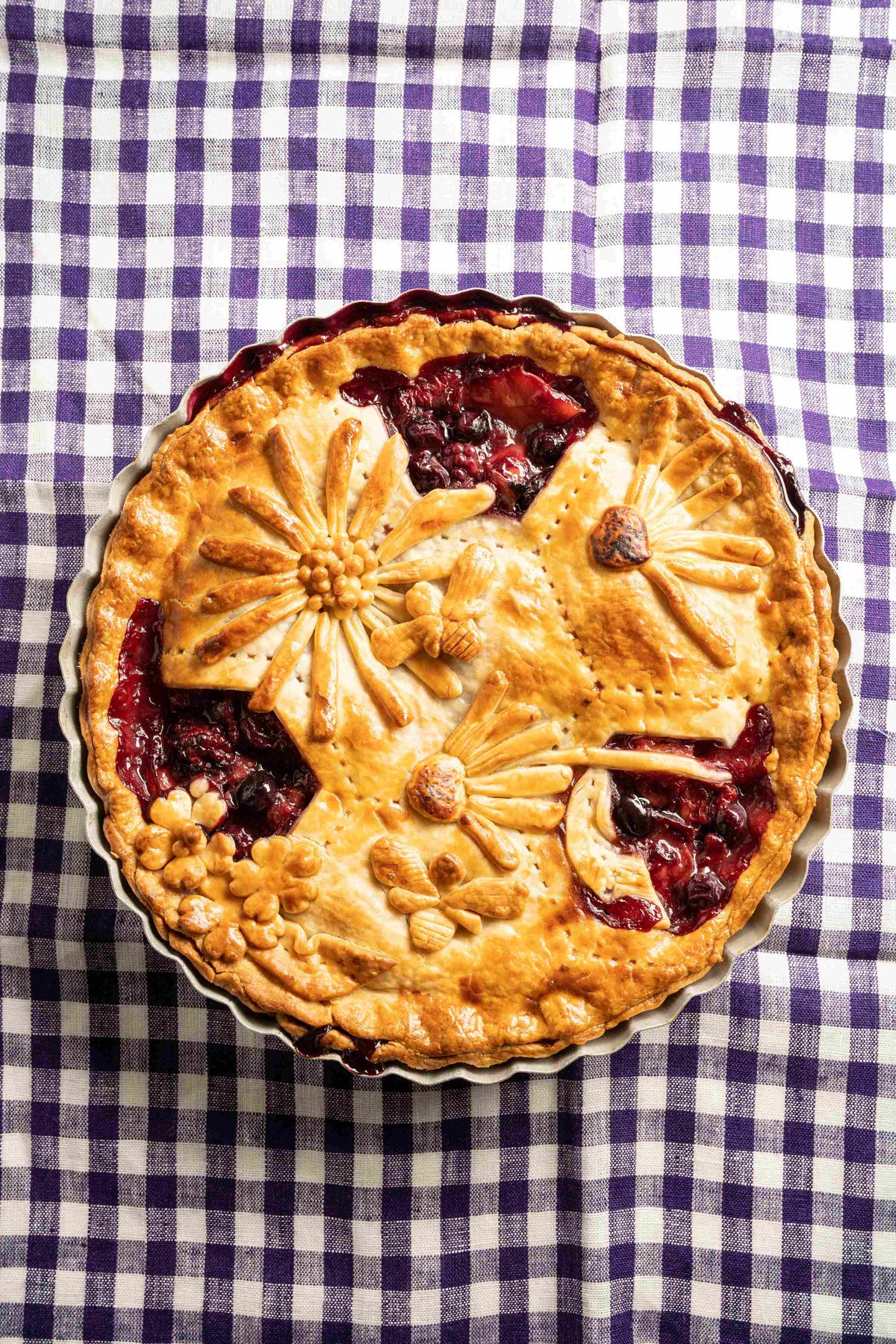 Peach Berry Pie