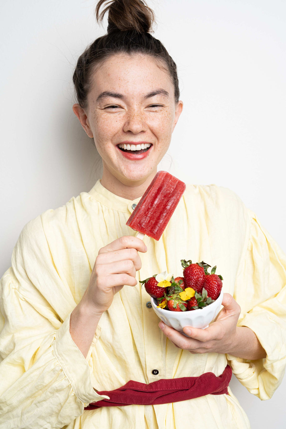 strawberry-honey-popsicles-popsicle-summer-frozen-easy-dessert-kids-dairy-free