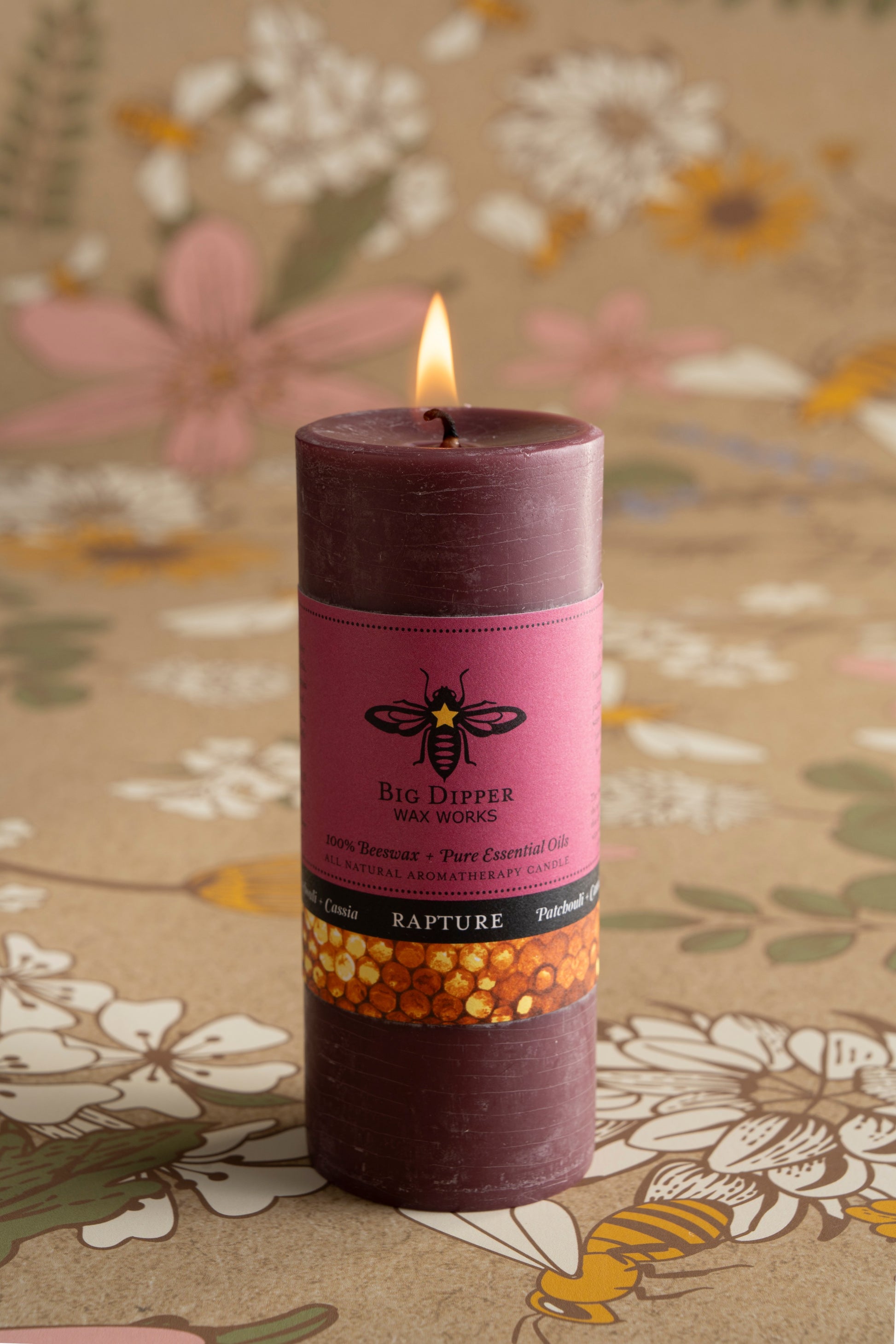 100% Pure & Natural Beeswax Honeycomb Pillar Candle