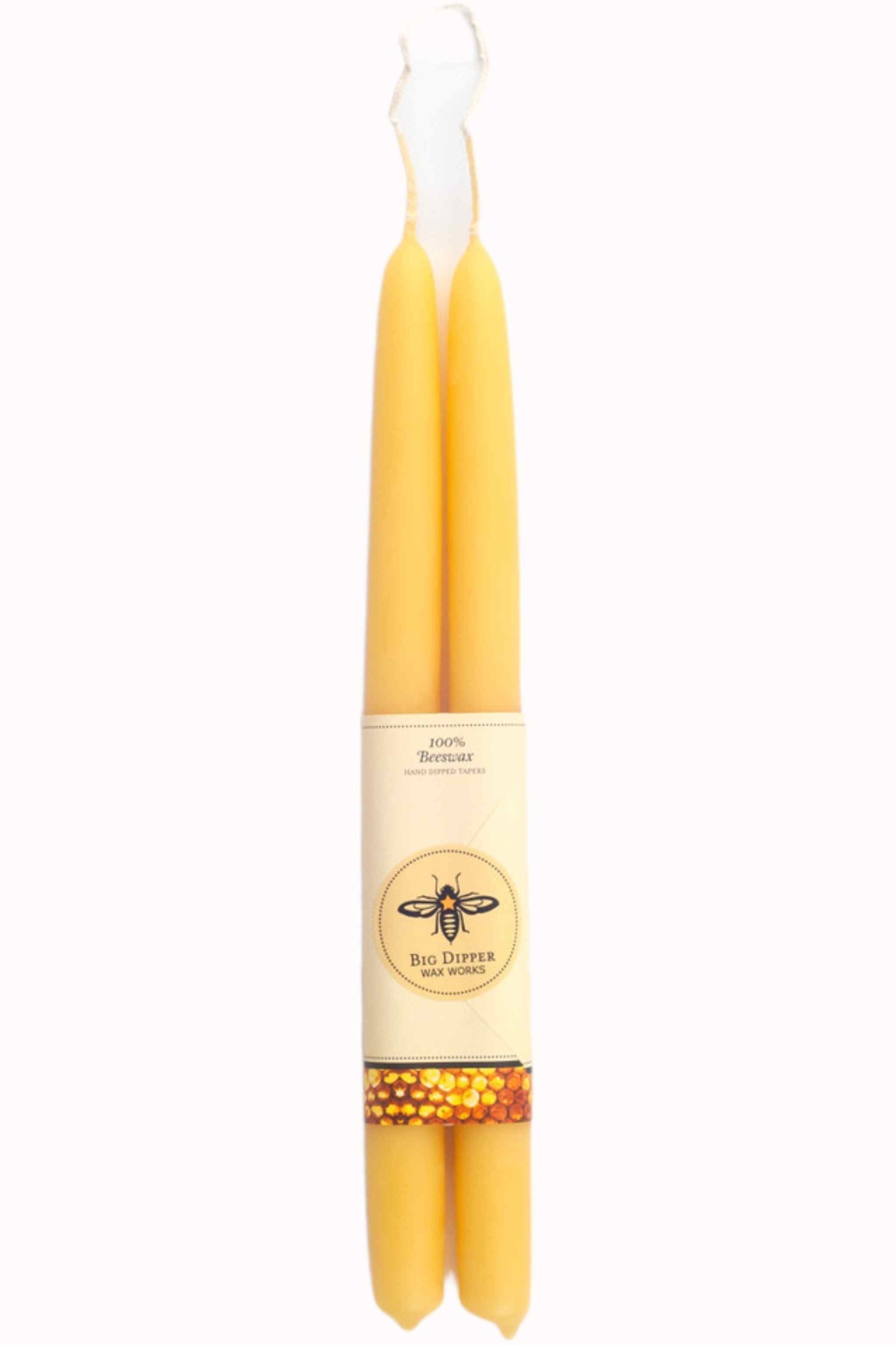 Beeswax100% natural , hand-poured beeswax candle, enhanced with dried  orange slice and cinnamon stick this is for ONE Beeswax candle.